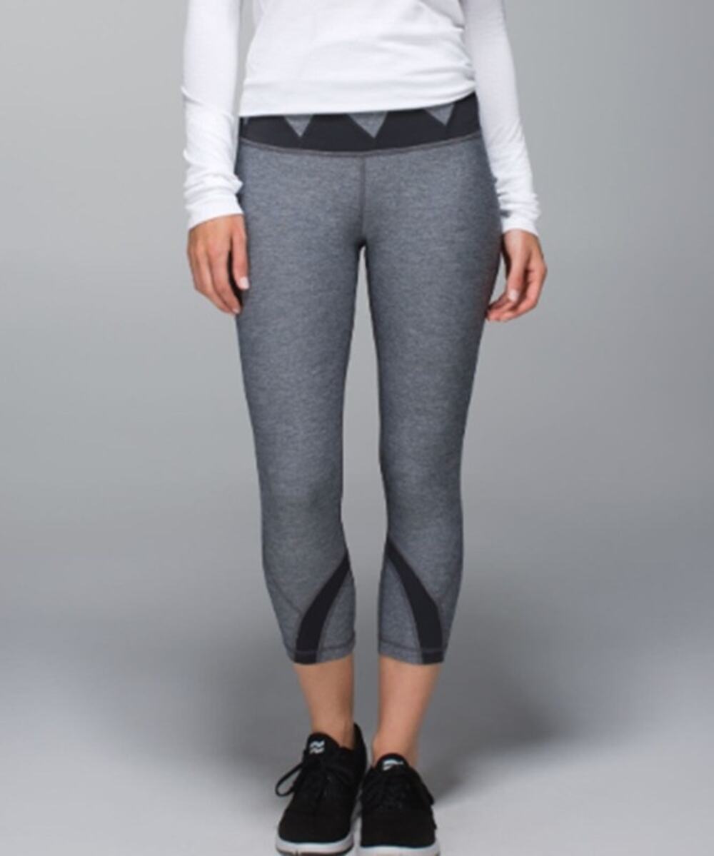 Lululemon Sz 4 Run Inspire Crop ll All Luxtreme Leggings Gray Black